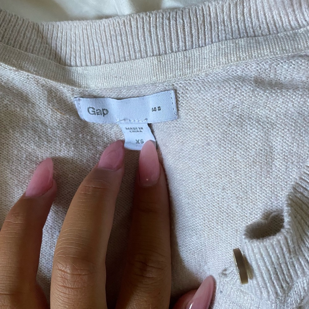 gap button up - Picture 2 of 2